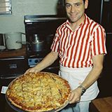 Aurelios pizza being prepared (image courtesy of aureliospizza.com)