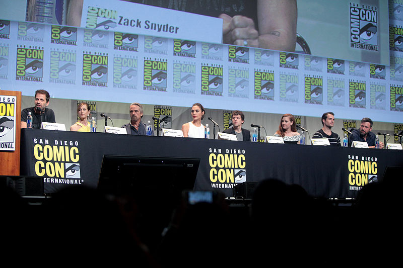 The cast of Batman v Superman gathered at 2015 San Diego Comic Con. (Photo by Gage Skidmore on Wikimedia.com)