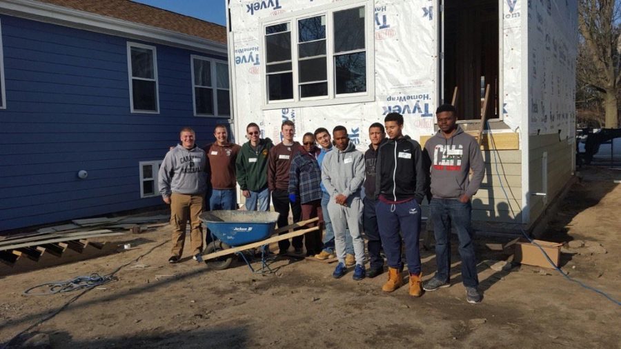 Nine+Mount+Carmel+seniors+and+three+faculty%2Fstaff+members+participated+in+Habitat+for+Humanitys+Pope+Francis+Home+Challenge+in+the+Pullman+neighborhood+on+Thursday%2C+April+14.