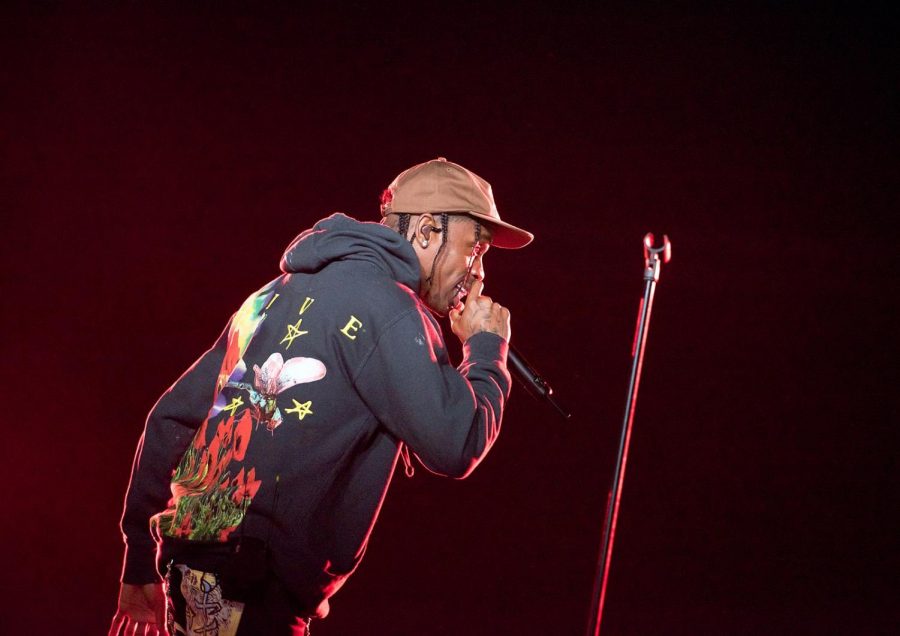 Travis Scott performs at a concert. (Photo via Wikimedia Commons under Creative Commons license)