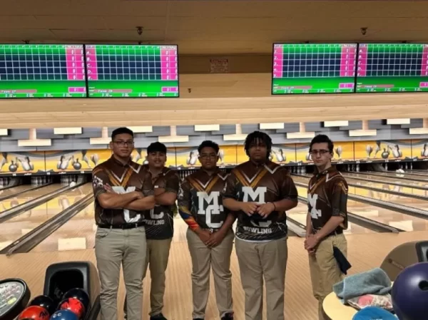 Five MC bowlers during a matchup, from left to right: Julian Avila ‘25, Alberto Rodriguez ‘25, Derrick Rucker ‘28, Josh Green ‘24, and Jacob Sanchez ‘24.