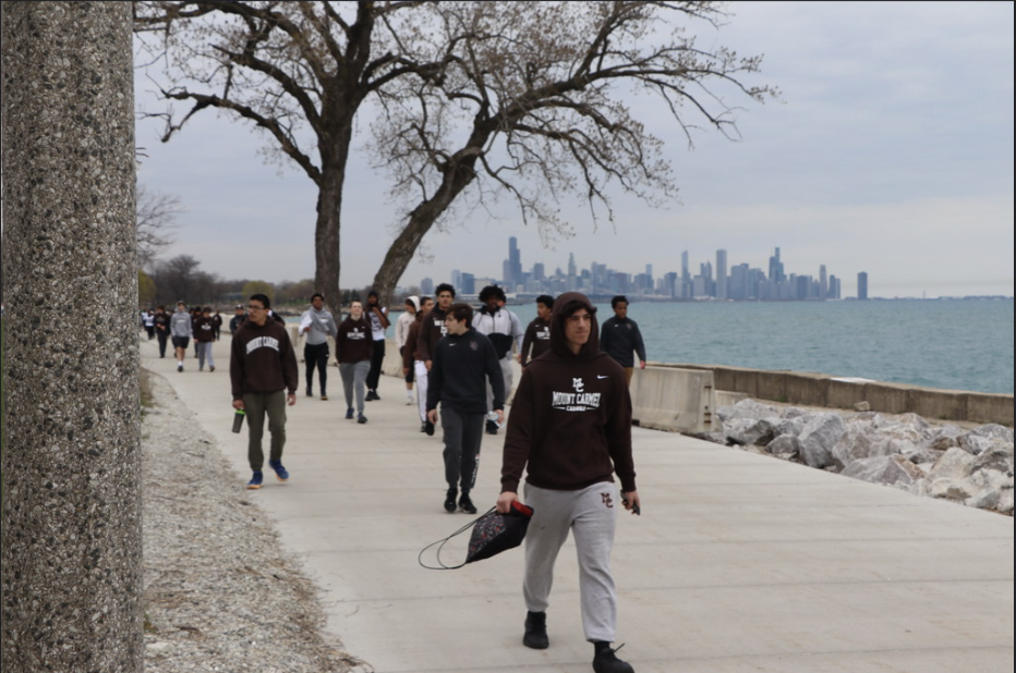 The+Caravan+students+do+their+walk+along+the+Lakefront+in+2023.++%0A